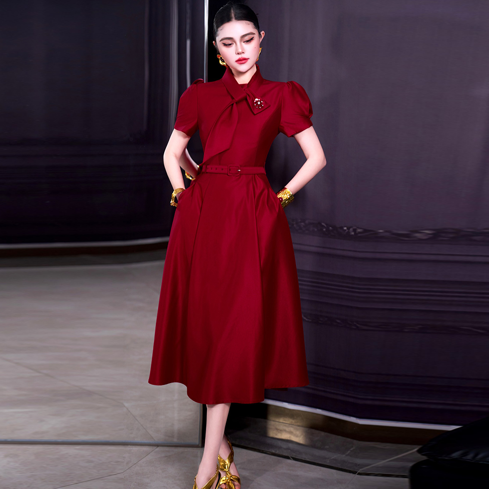 Summer Clothing Trends For Women 2026 - ZJYT Red Women's Dress Trend 2026